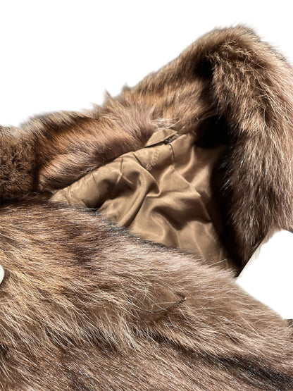 Pelliccia in marmotta canadese