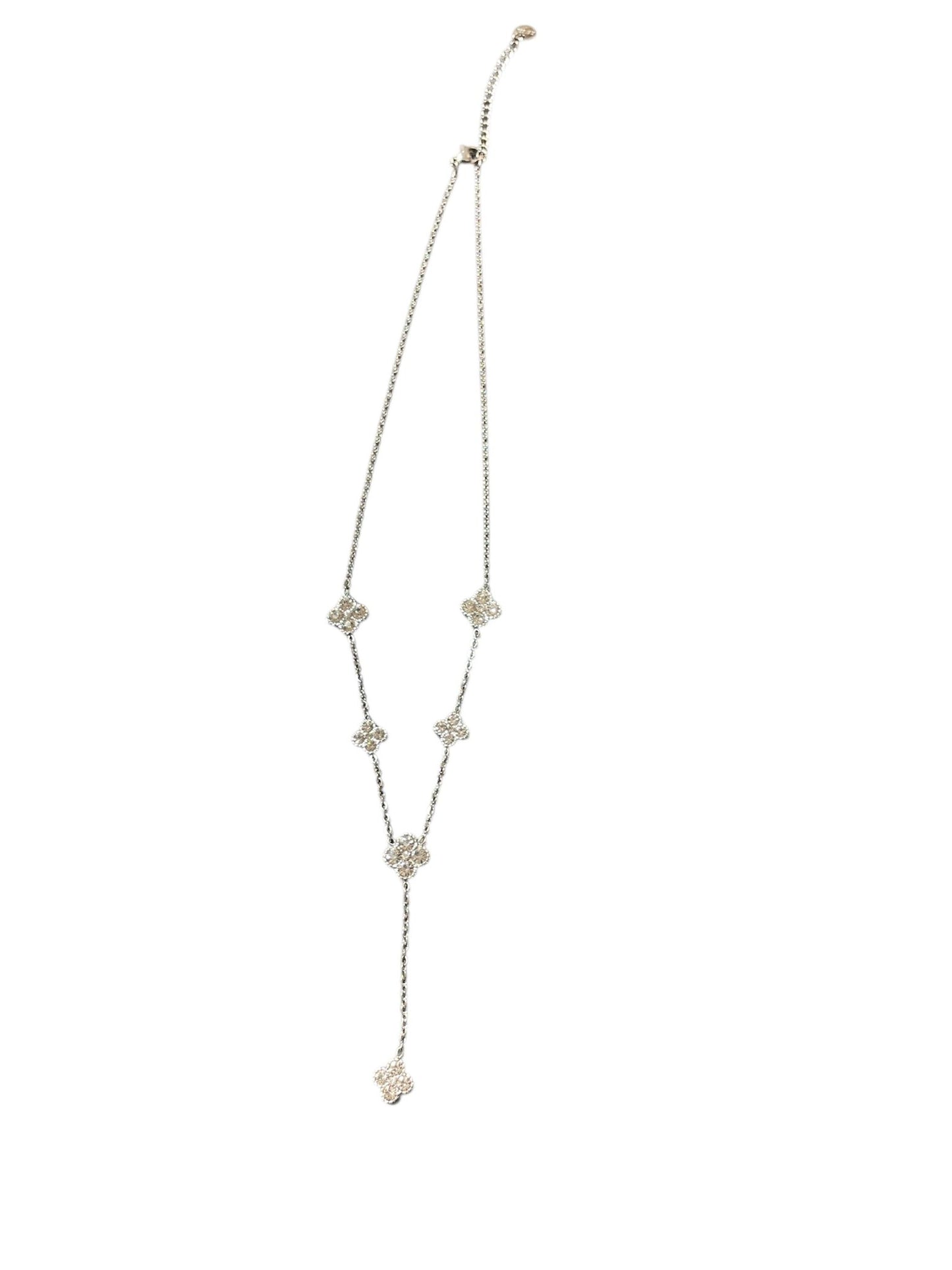 Collana con fiori strass