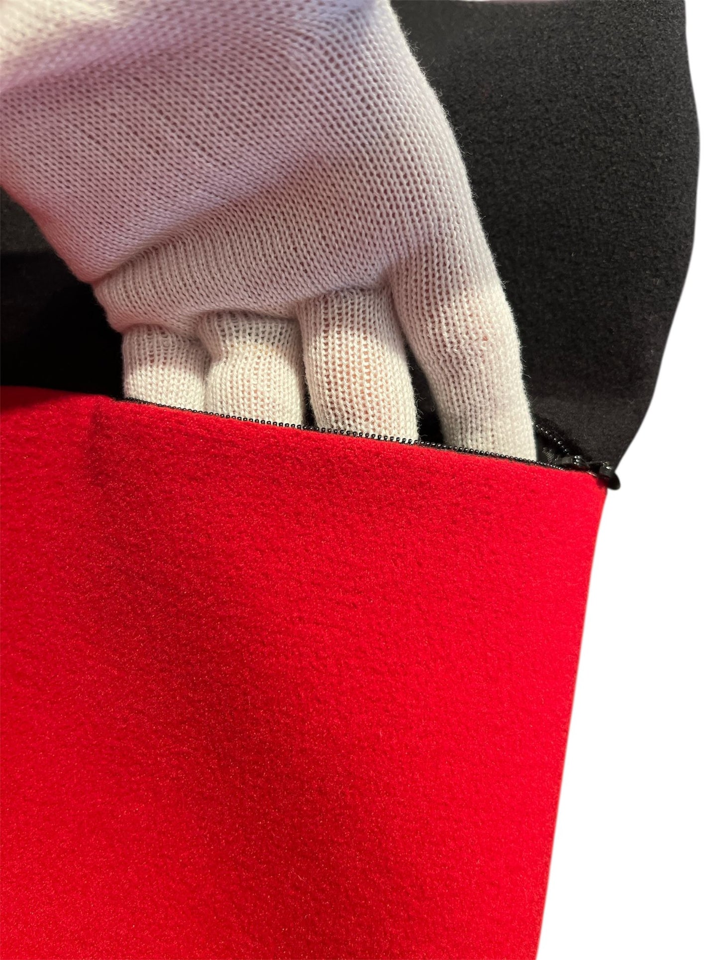 Cappotto rosso e nero