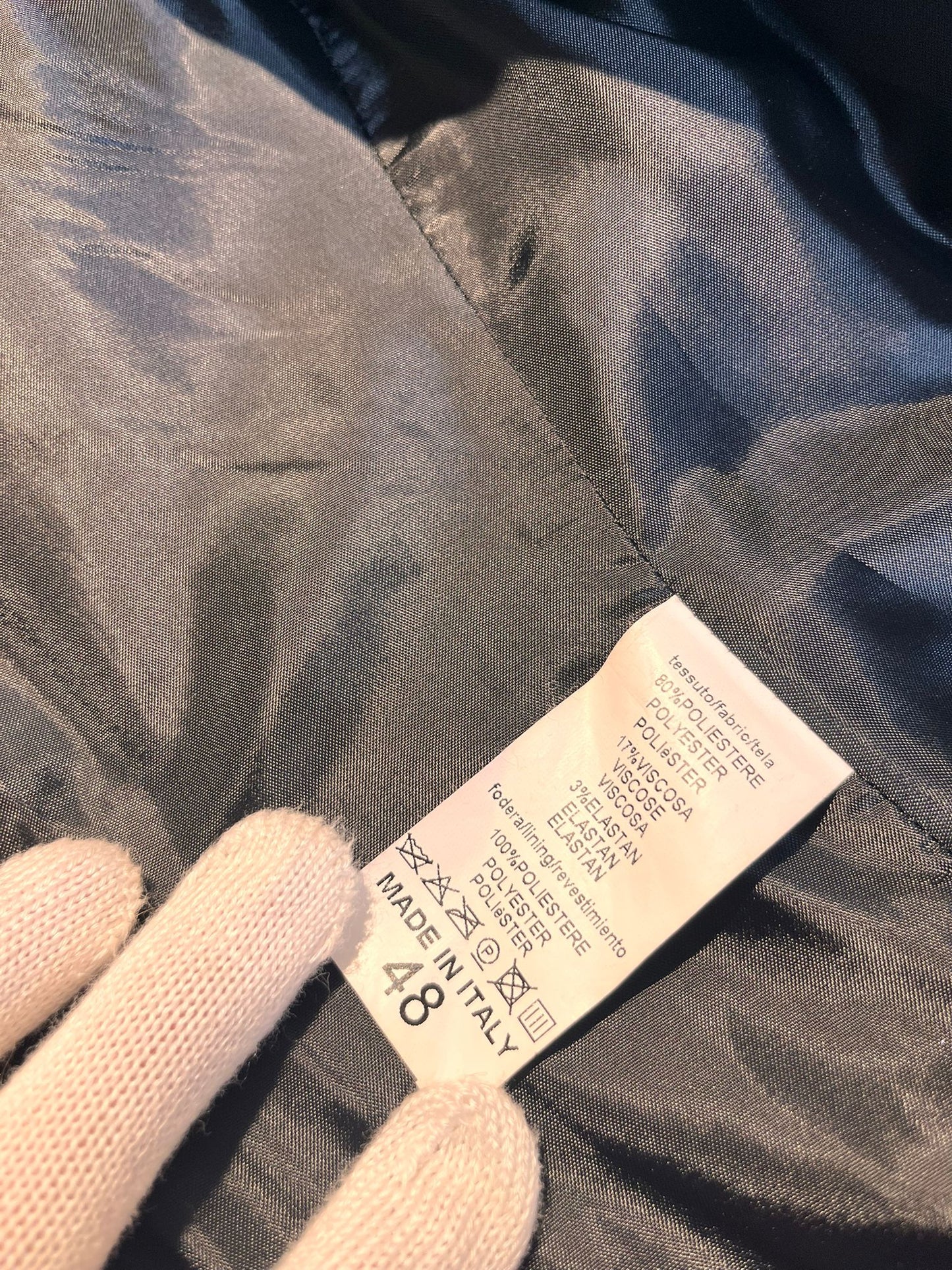 Cappotto rosso e nero